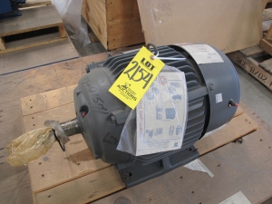 MOTOR, ELECTRIC TYPE, 25 HORSEPOWER, 460VAC 3 PHASE 60HZ ELEC RATING, 1760 RPM, 284T FRAME, 30.5 AMPS, TEFC ENCLOSURE, CONTINUOUS DUTY, 1.15 SERVICE FACTOR, 1-7/8" DIA SHAFT. WITH SLOT KEY INSULATION CLASS "F", 40C MAX AMBIENT TEMPERATURE FOOT MOUNTED, PART # R-900 (W-44) LOADING & HANDLING FEE $15-